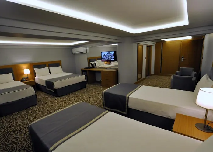 Bergama Hotel Old City